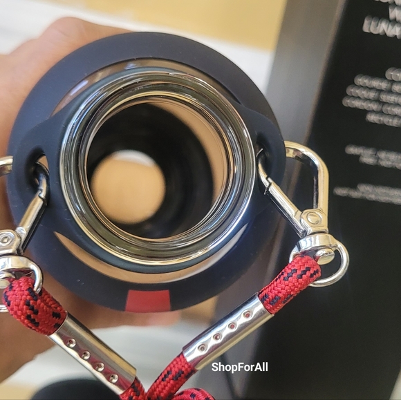 Prada glass water bottle - Picture 6 of 8